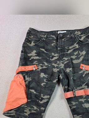 Blind Trust Camo Cargo Shorts Mens 38 Orange Strap Zipper Pockets